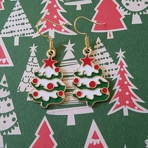 Christmas tree earrings